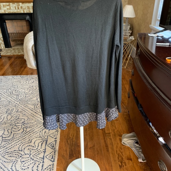 Ann Taylor Loft peekaboo sweater with bottom blouse details. Worn twice. - Picture 4 of 5